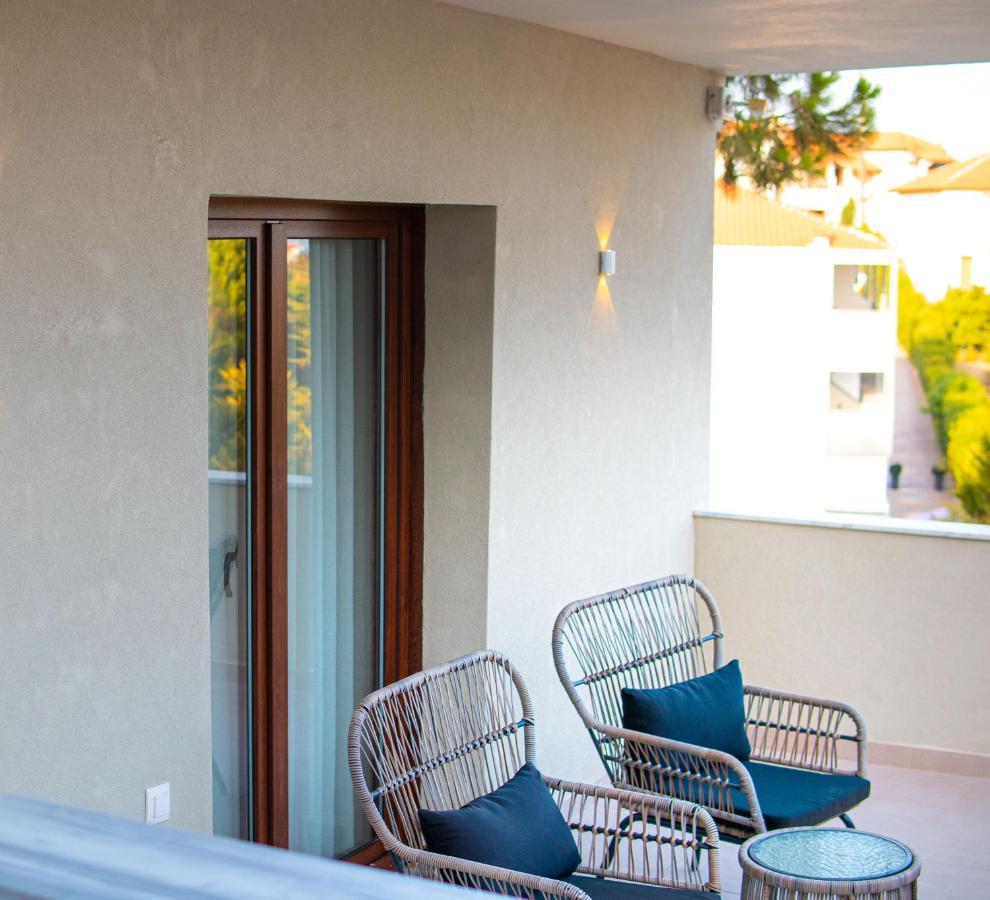 Rigas Supreme Hospitality Aparthotel Afytos Exterior foto