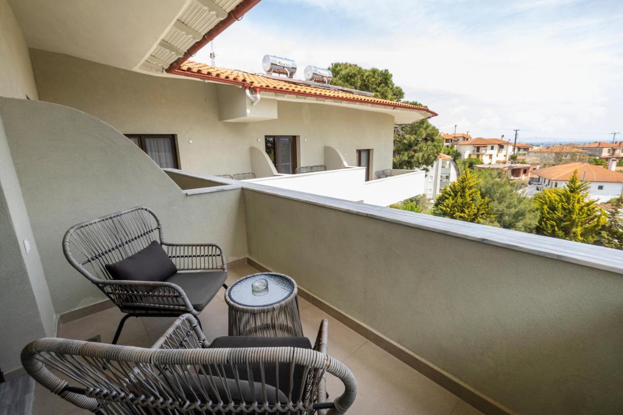 Rigas Supreme Hospitality Aparthotel Afytos Exterior foto